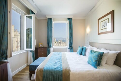 Внешний вид отеля Grand Hotel Terme в Сирмионе, фото 3