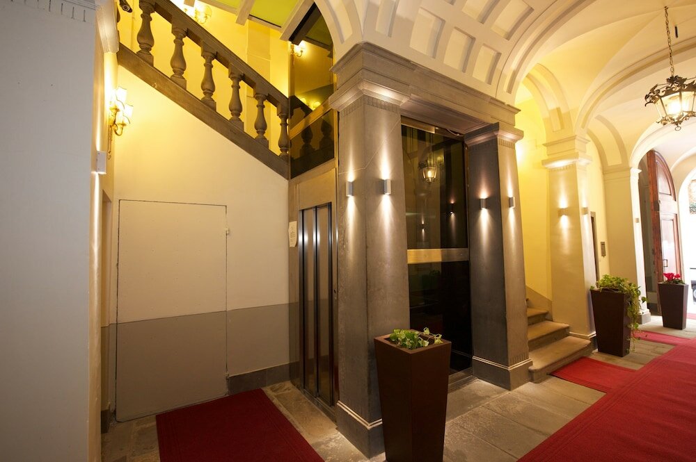 Фото Hotel California