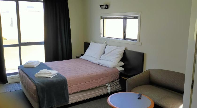 Фото Airport Motel