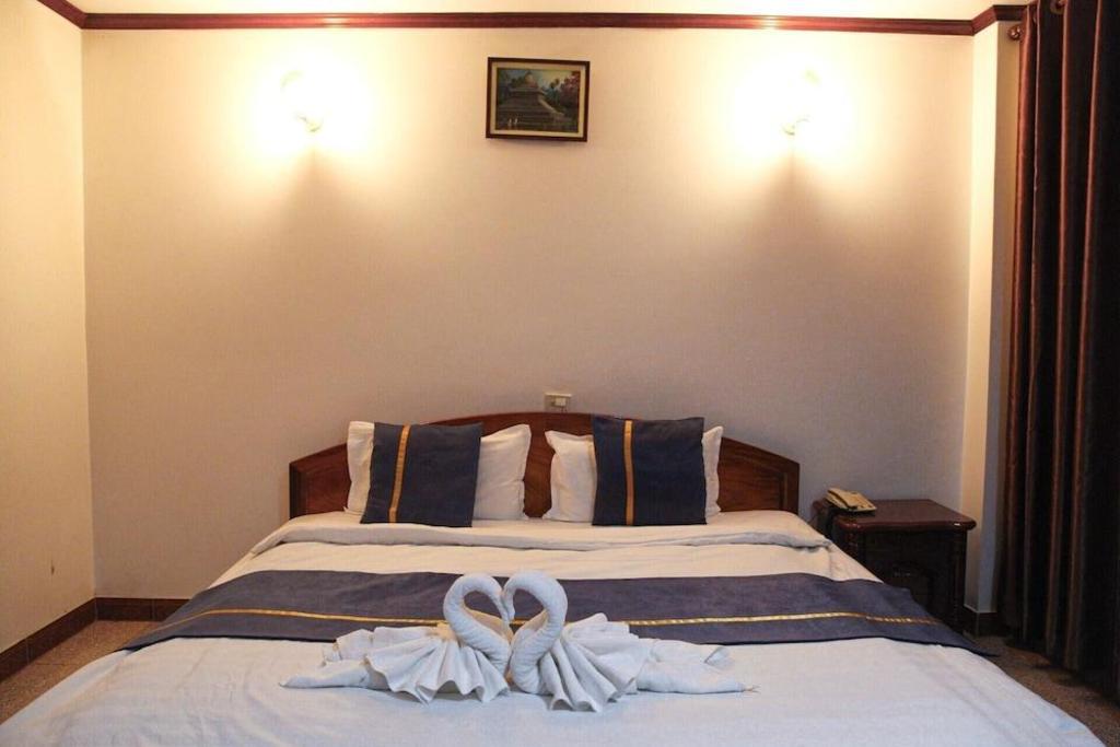 Фото Mittaphap Hotel II