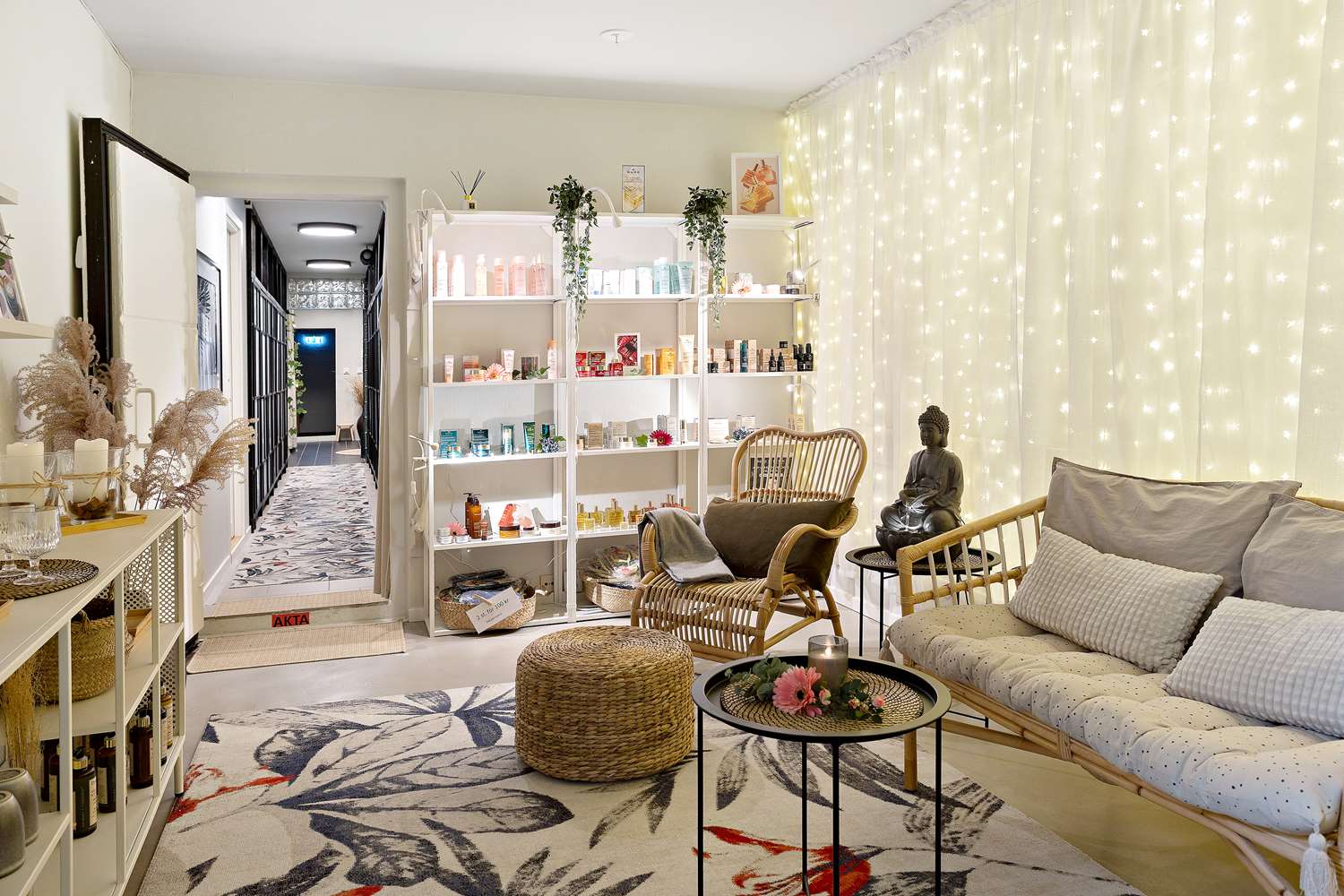 Фото 38298281770