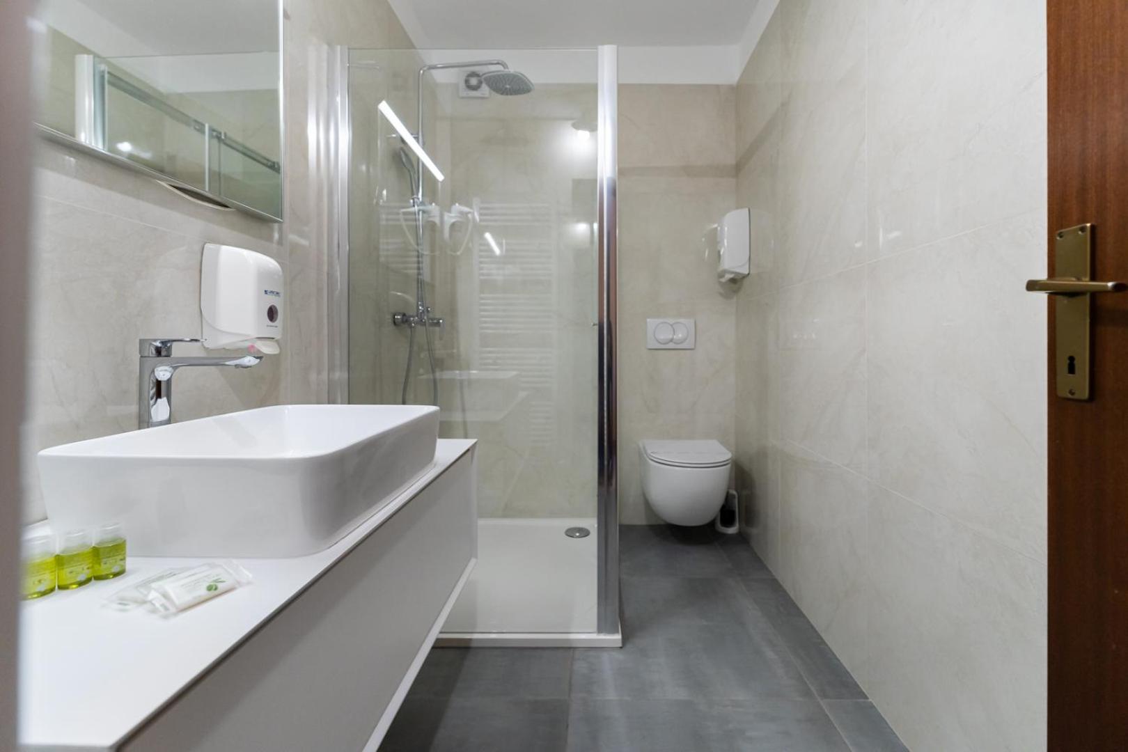 Фото Hotel Marinko