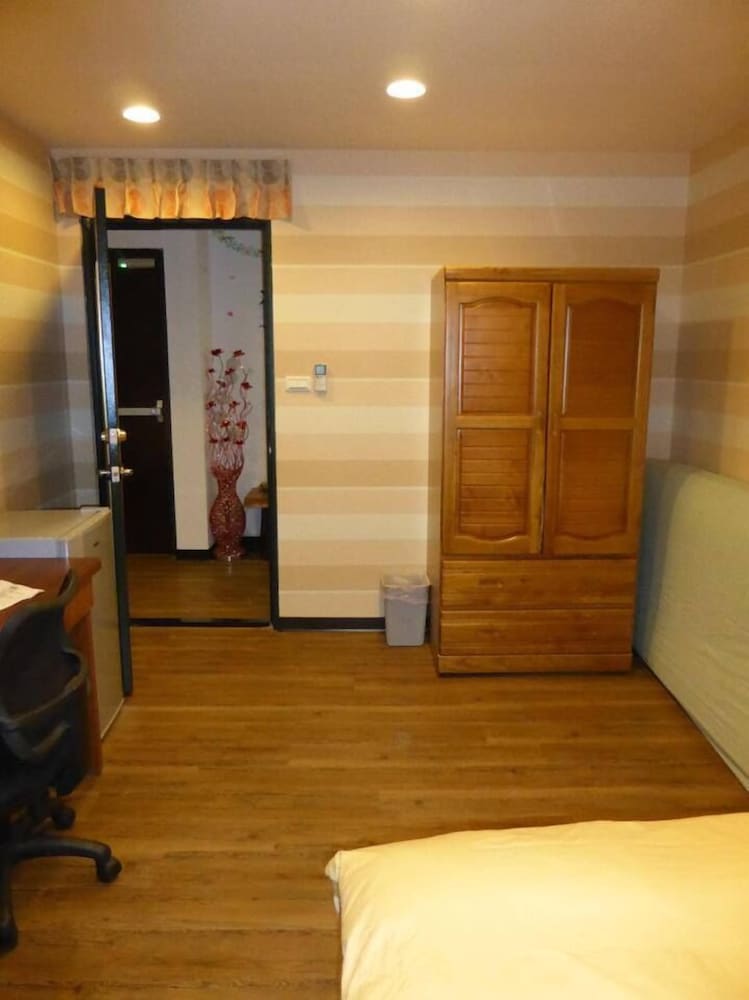 Фото Come Inn Taipei 3