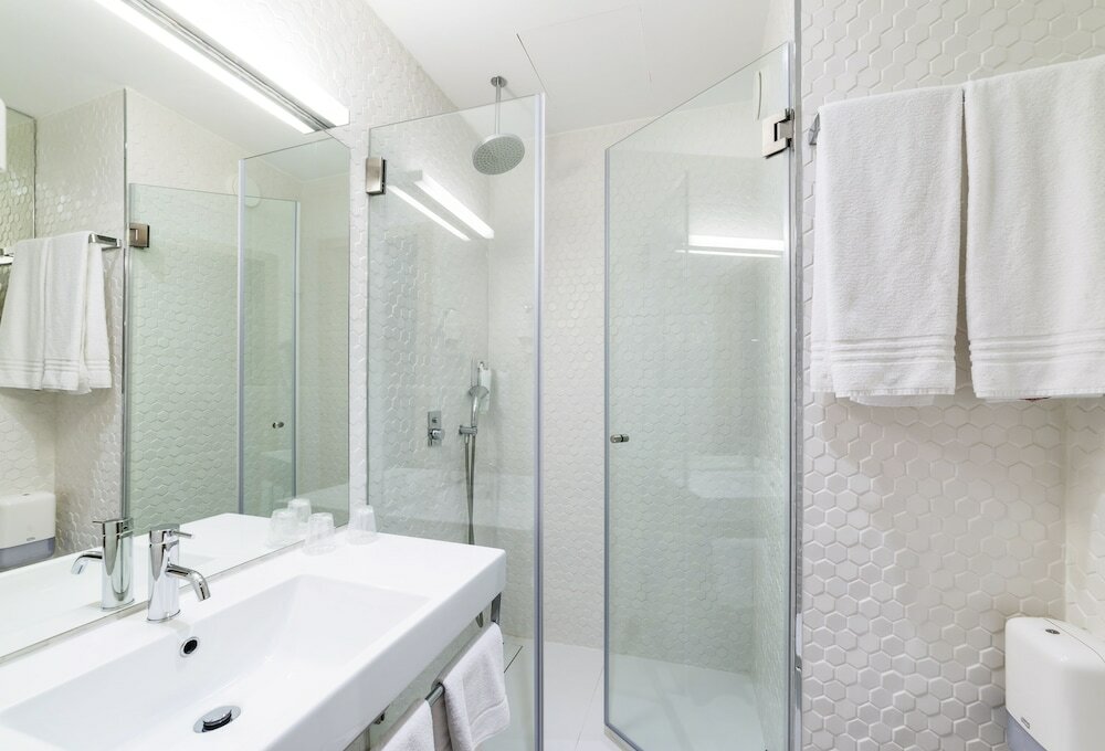 Фото Moov Hotel Porto Centro