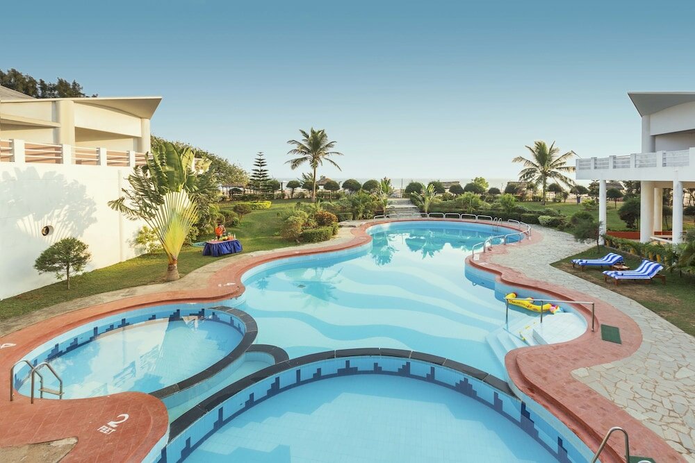 Фото Sterling Puri