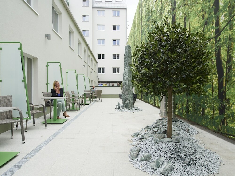 Фото отеля 5