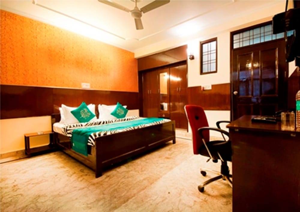 Фото Airport Hotel Olive & Blue