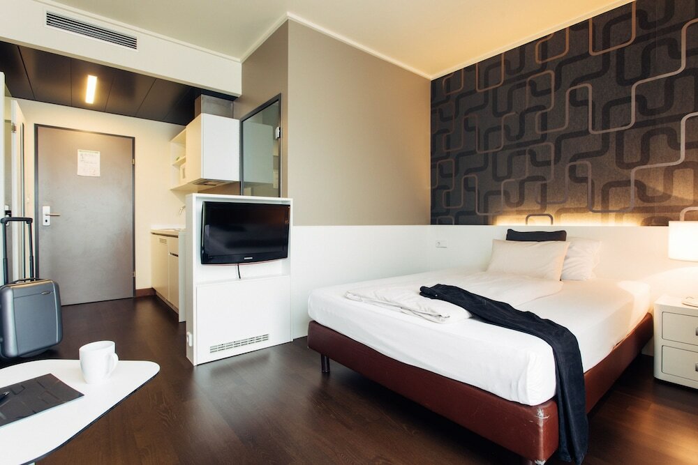 Фото Harry’s Home Hotel & Apartments