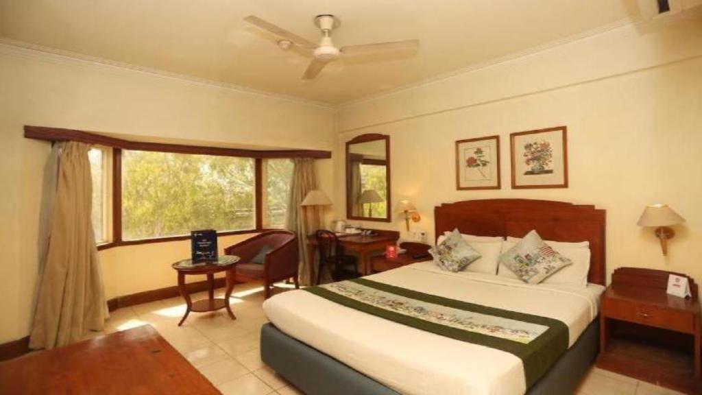 Фото Nirula's Hotel