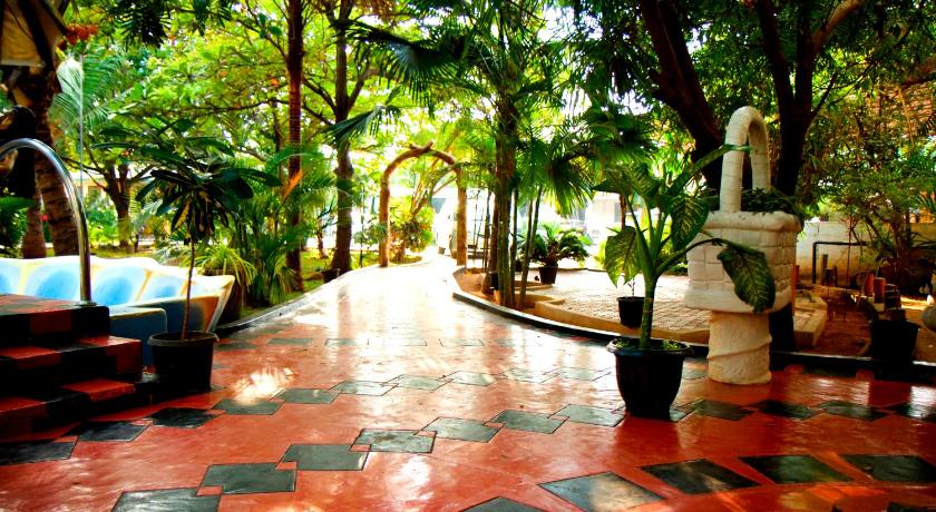 Фото Tilko Jaffna City Hotel