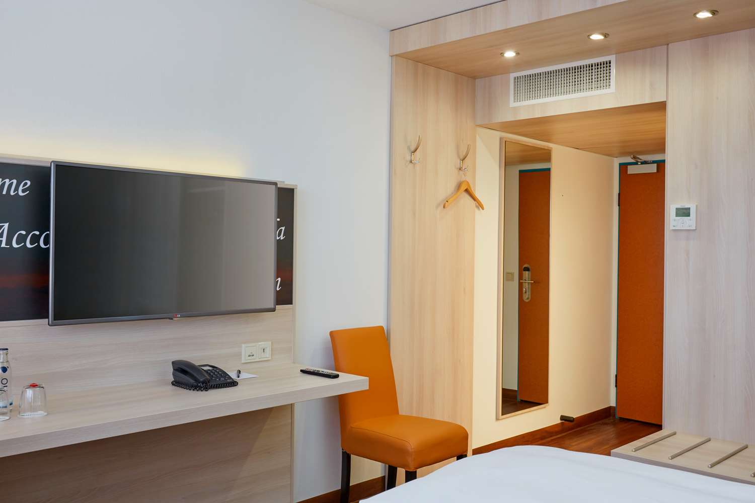 Фото H+ Hotel Stuttgart Herrenberg