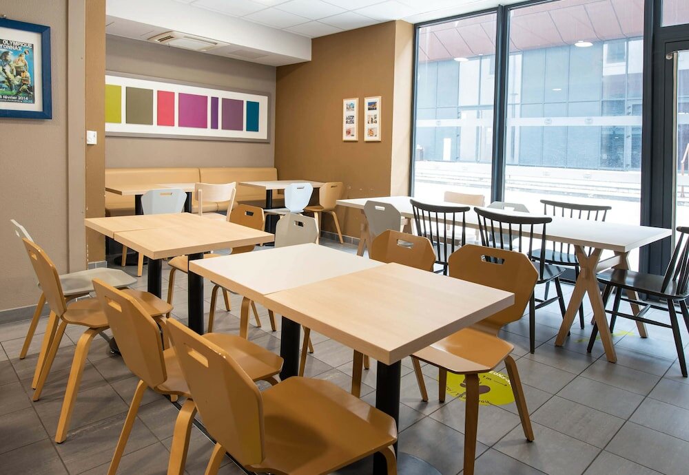 Фото B&B Hotel Castres Centre Gambetta