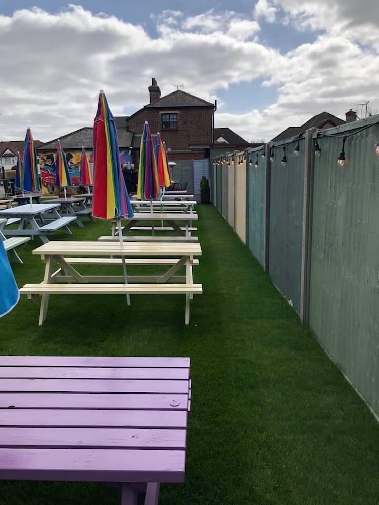 Фото Holroyd Arms