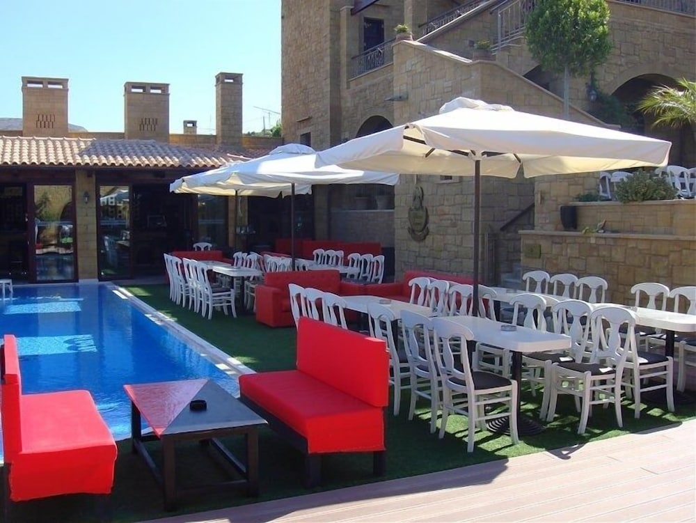 Фото Palazzo Loupassi Boutique Villas