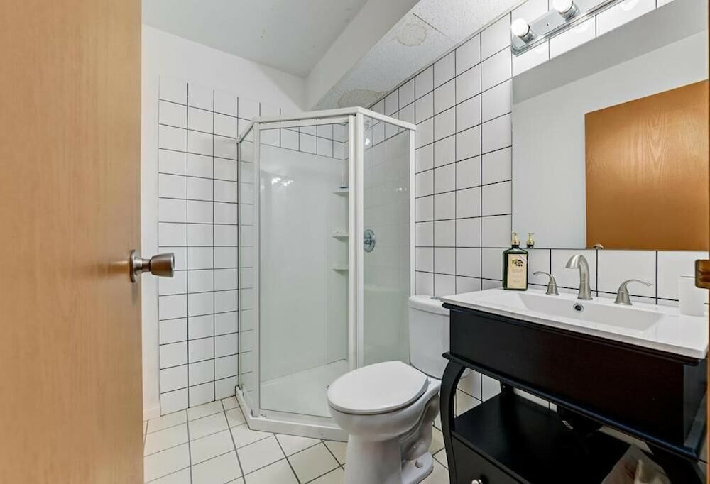 Фото Airport Traveller'S Inn