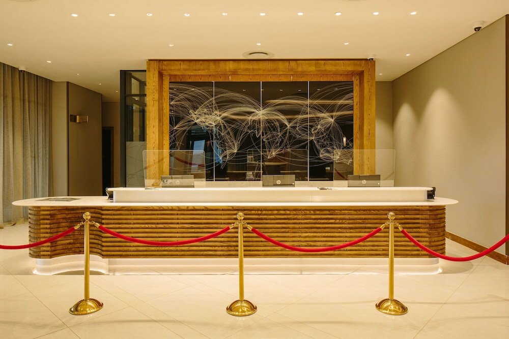 Фото Radisson Hotel & Convention Centre, Johannesburg, O.R. Tambo Airport