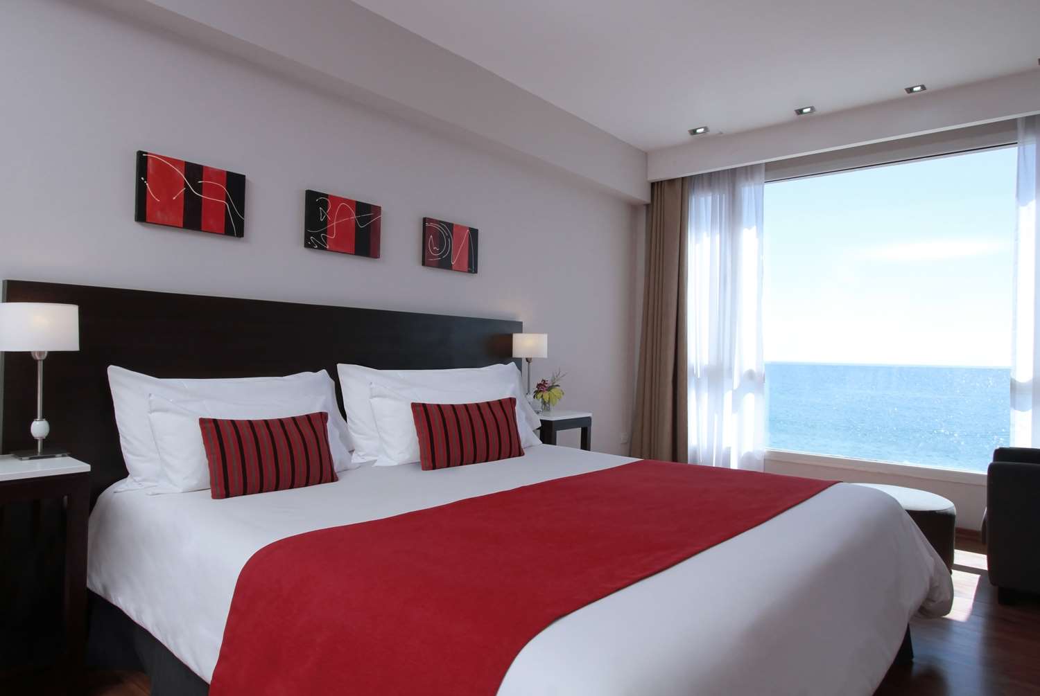 Фото Dazzler by Wyndham Puerto Madryn