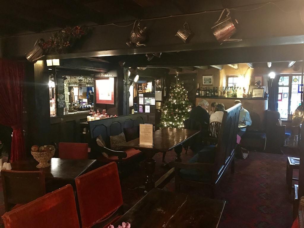 Фото The Nobody Inn