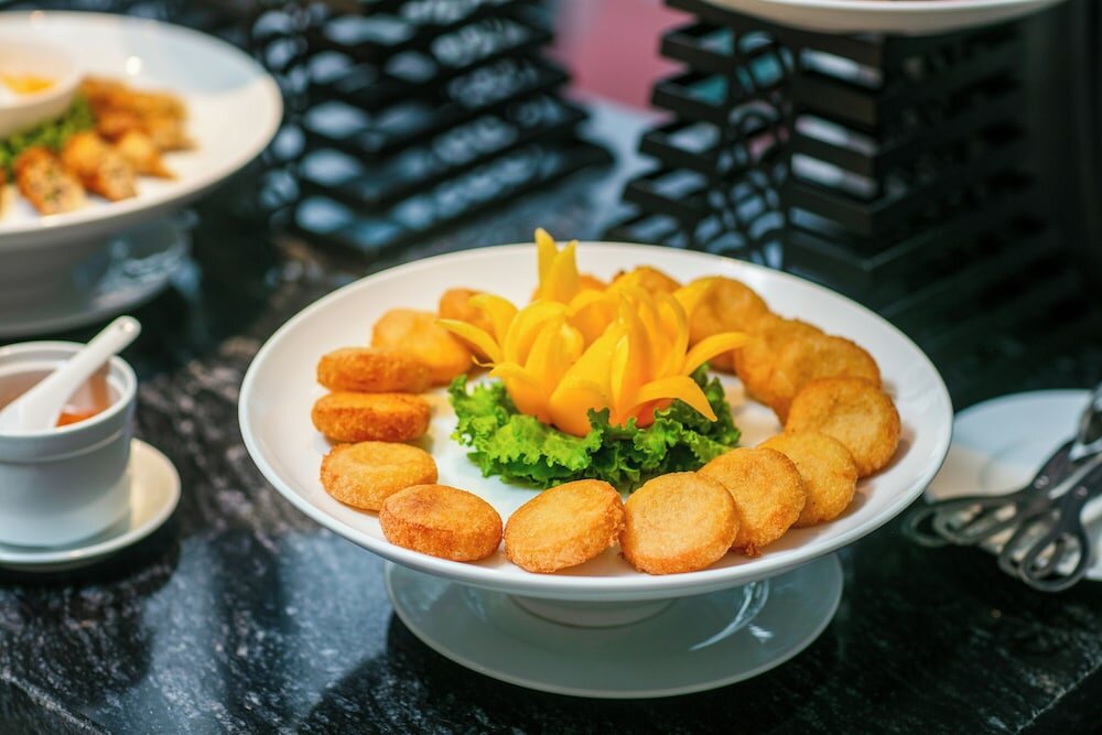 Фото May De Ville Old Quarter II Hotel