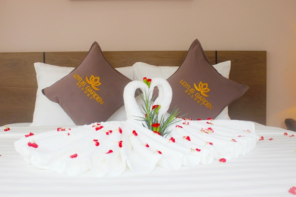 Фото Lotus Garden Resort