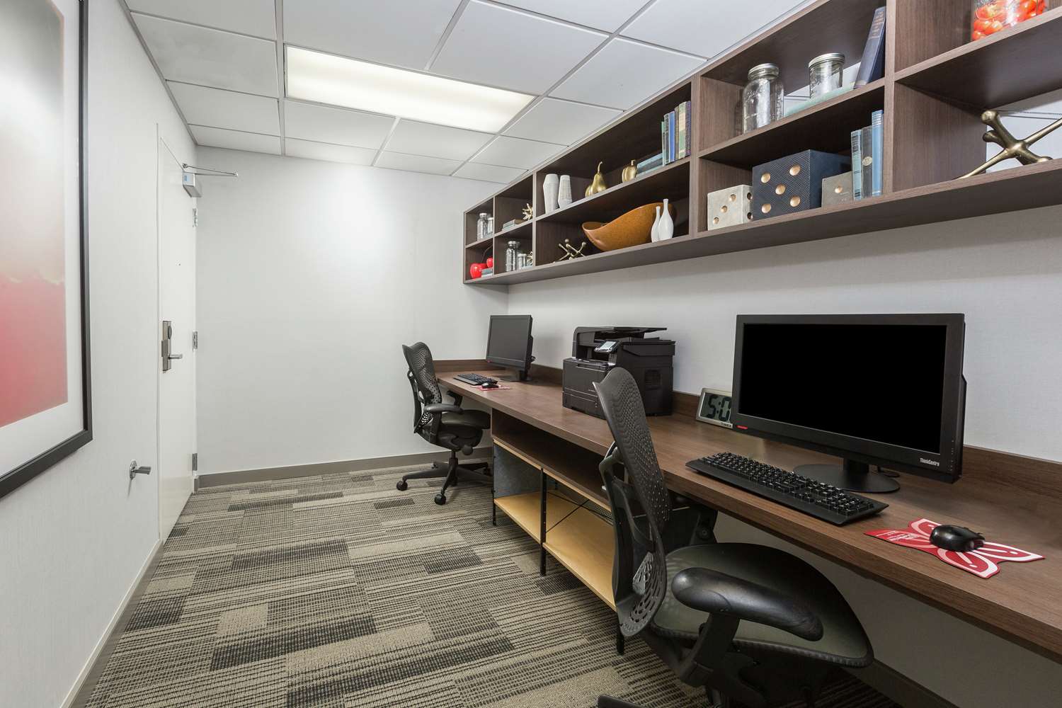 Фото Hilton Garden Inn Oakland/San Leandro