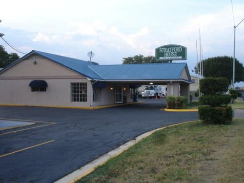 Гостиница Stratford House Inn and Suites в Темпле