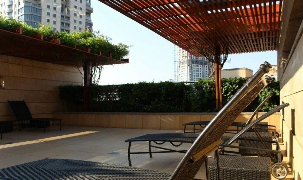 Фото Raphael Penthouse Suites