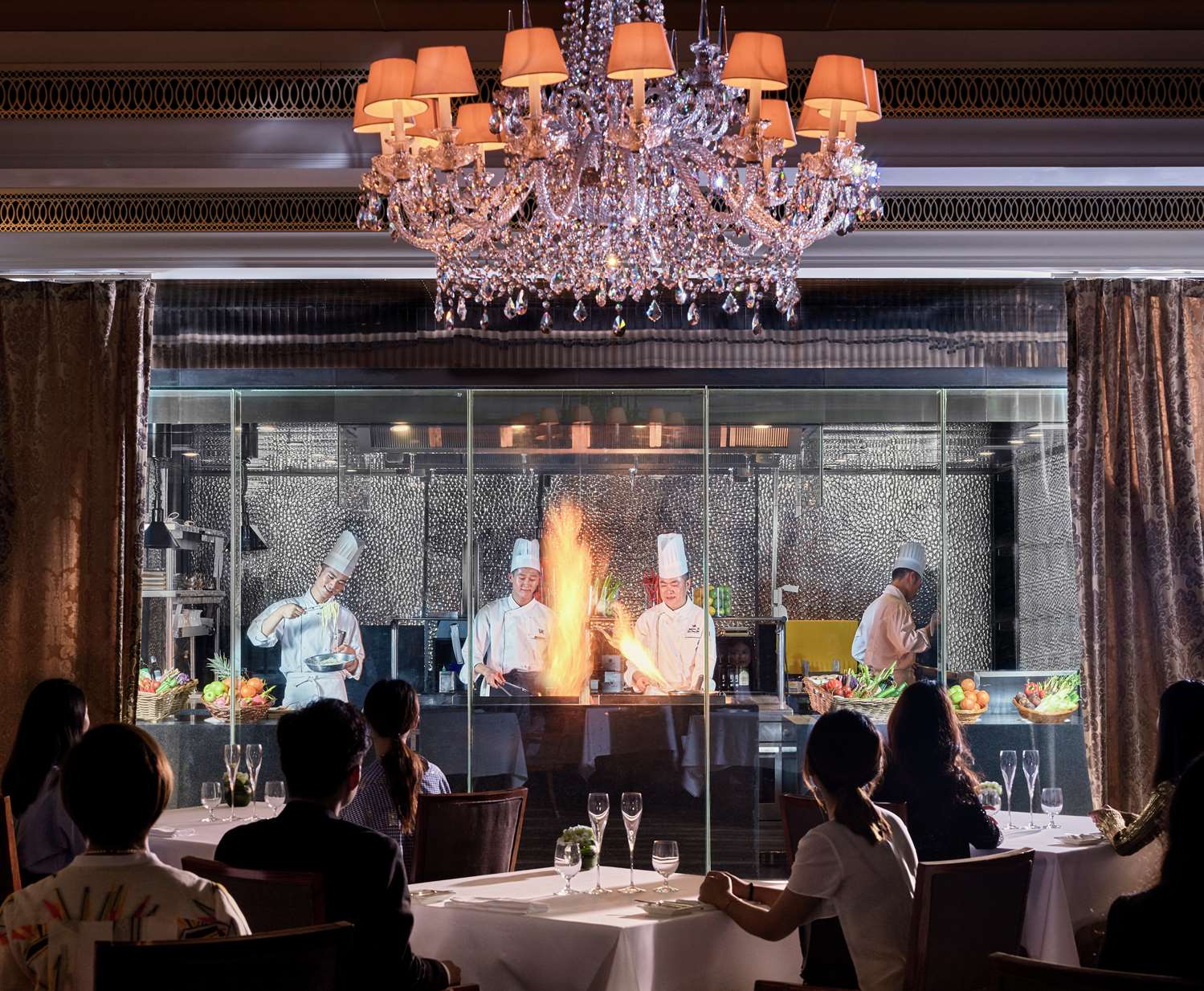 Фото Waldorf Astoria Shanghai on the Bund