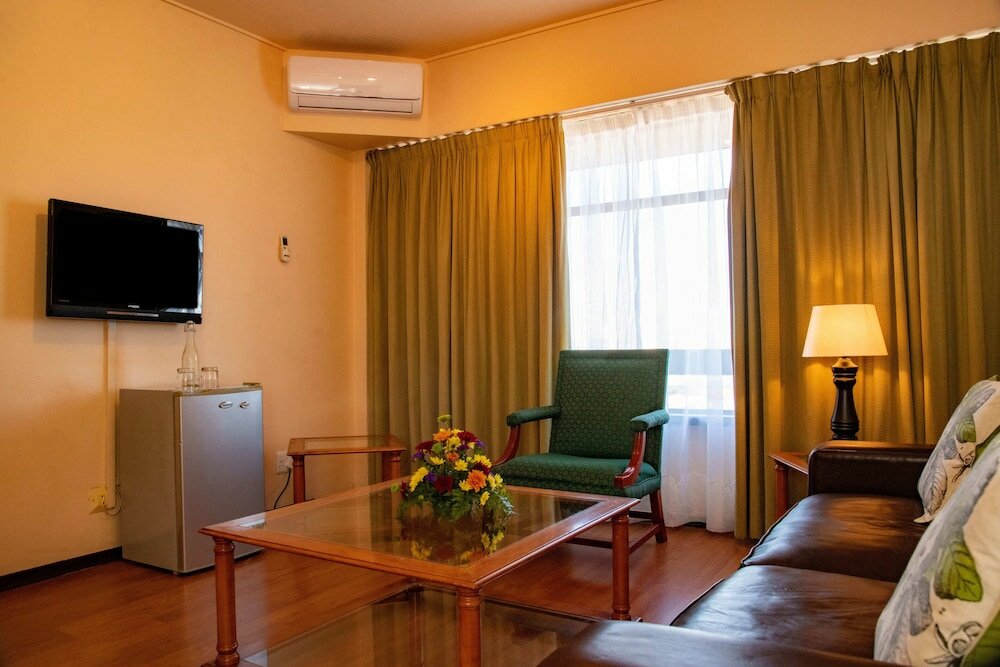 Фото Bon Hotel Bloemfontein Central