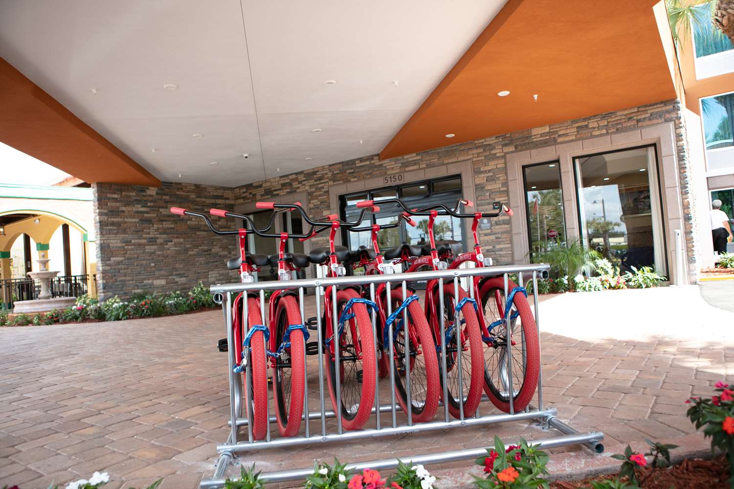 Фото Red Lion Hotel Orlando Lake Buena Vista South