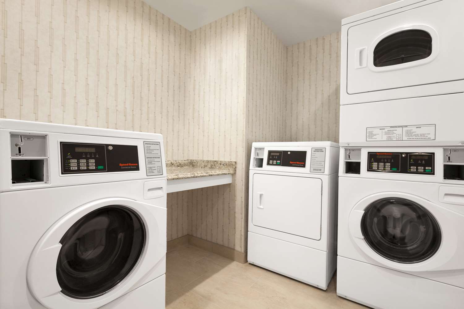 Фото Homewood Suites by Hilton Arlington Rosslyn Key Bridge