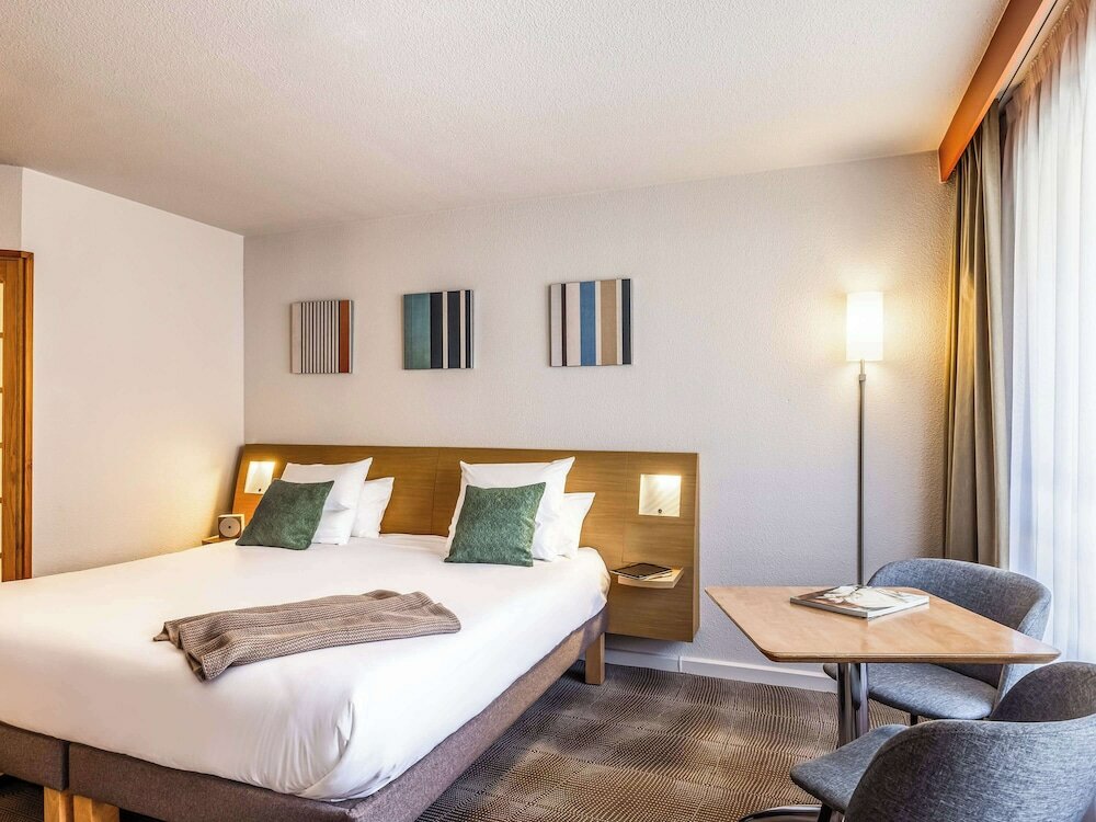 Фото Novotel Lille Centre Gares