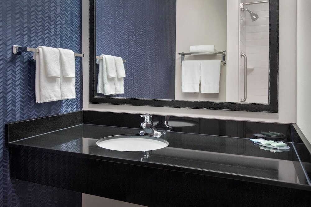 Фото Fairfield Inn & Suites Watertown Thousand Islands