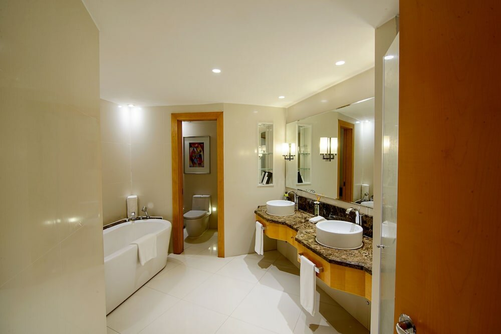 Фото Lagos Continental Hotel