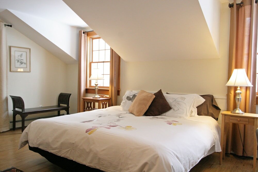 Фото The Old Saco Inn