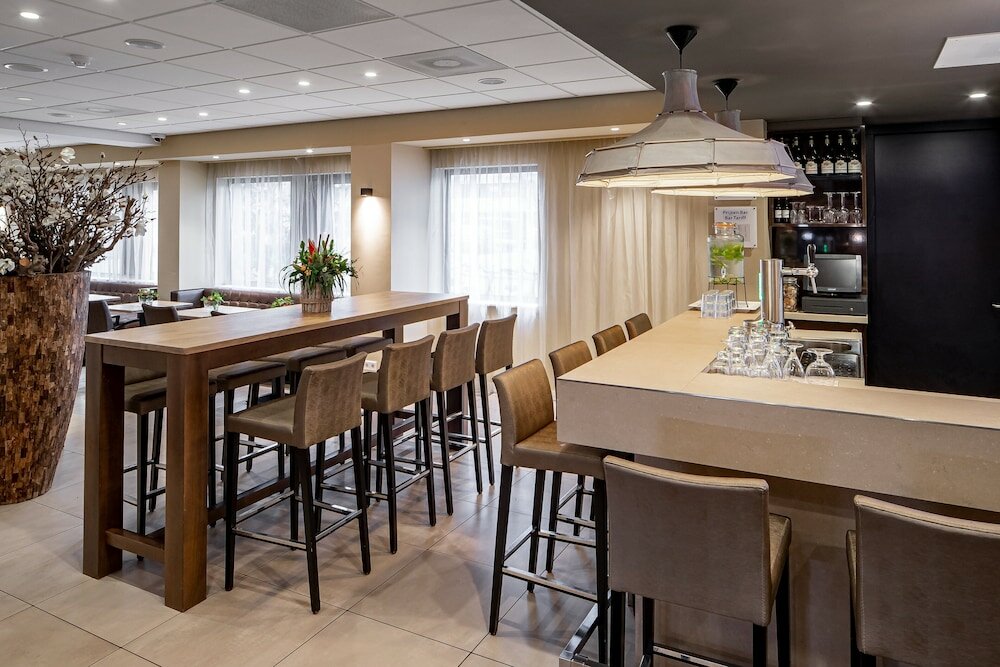 Фото Holiday Inn Express Amsterdam - South, an Ihg Hotel