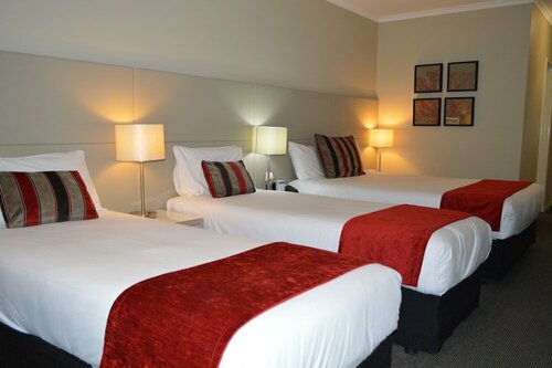 Гостиница Quality Hotel Parklake Shepparton в Шеппартоне