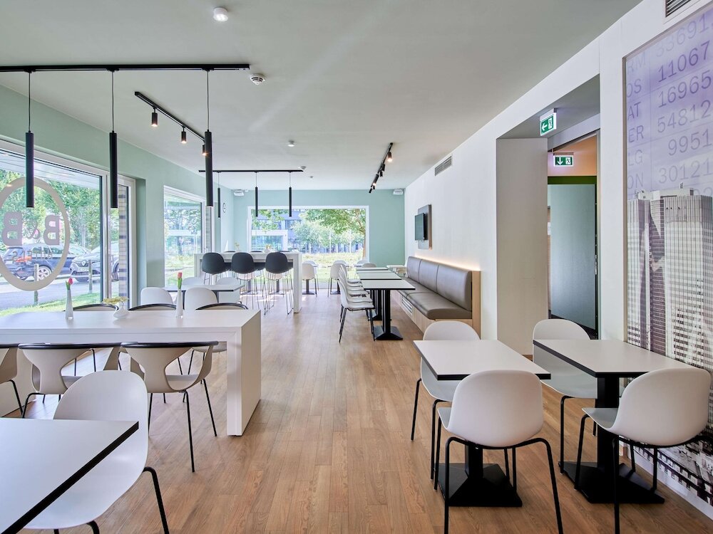 Фото B&b Hotel Frankfurt West