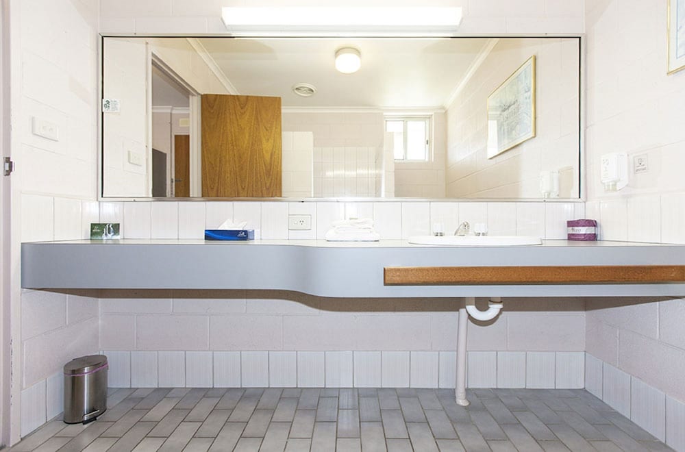 Фото The Grampians Motel & The Views Restaurant