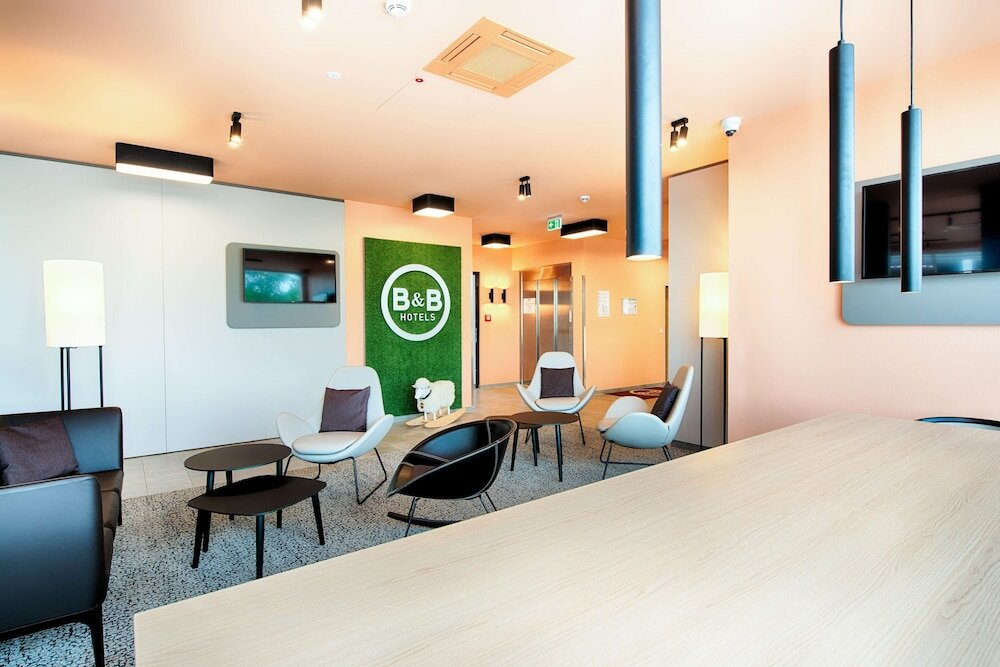 Фото B&b Hotel Rostock-Hafen