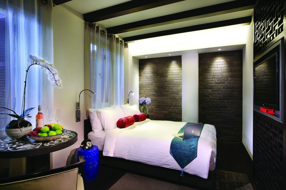 Фото Amoy by Far East Hospitality