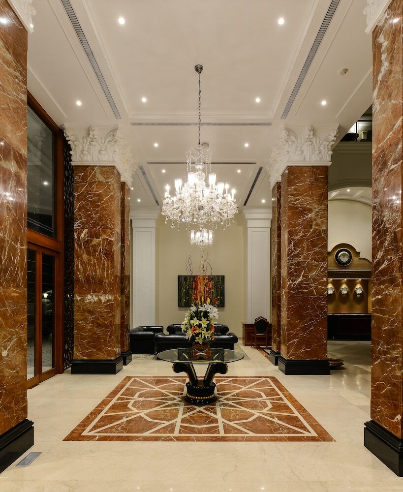 Фото Lemon Tree Premier The Atrium, Ahmedabad