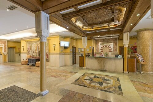 Внешний вид отеля Eurostars Maimónides Hotel в Кордове, фото 2