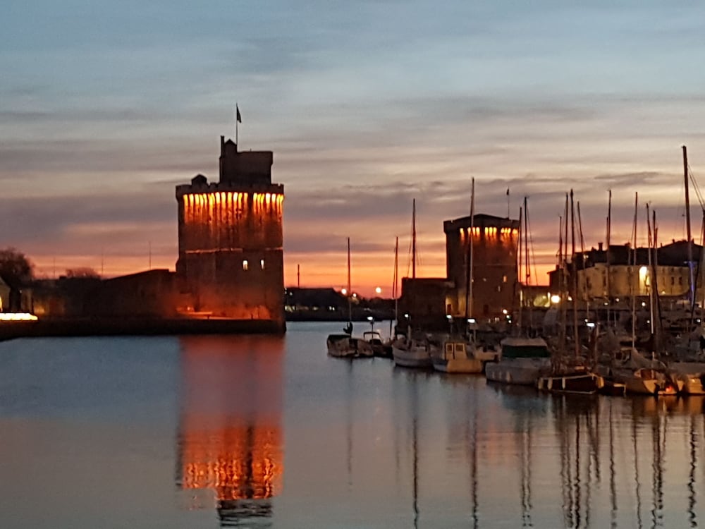 Фото Hotel La Marine