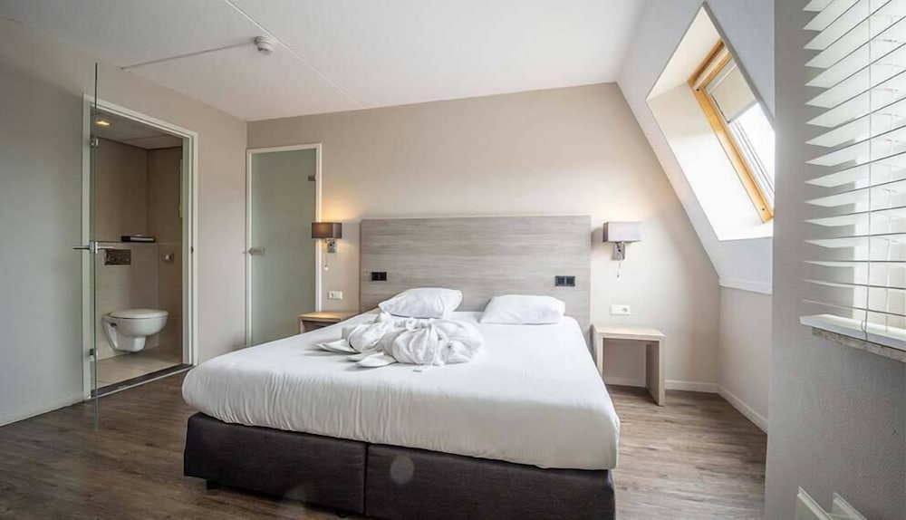 Фото Fletcher Zuiderduin Beachhotel