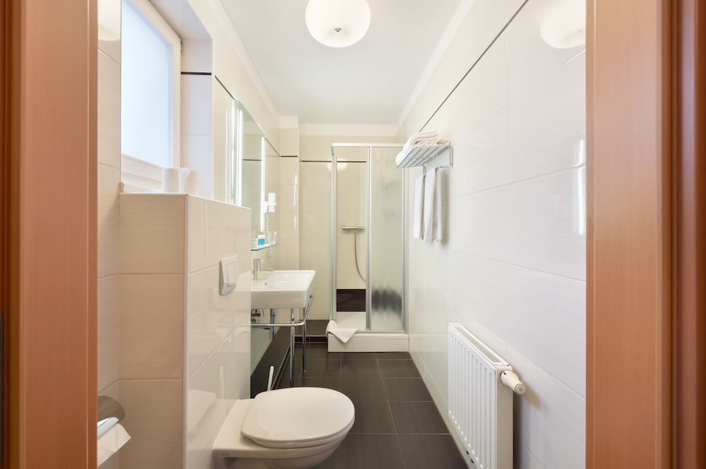 Фото Lucia Hotel