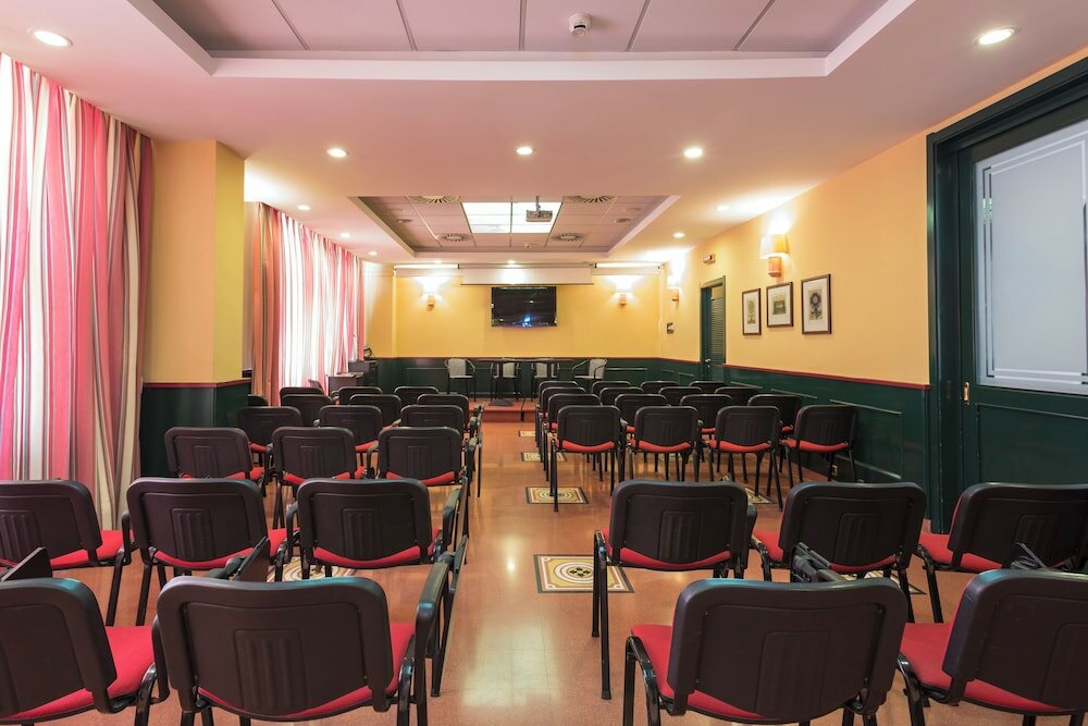 Фото Hotel Montreal