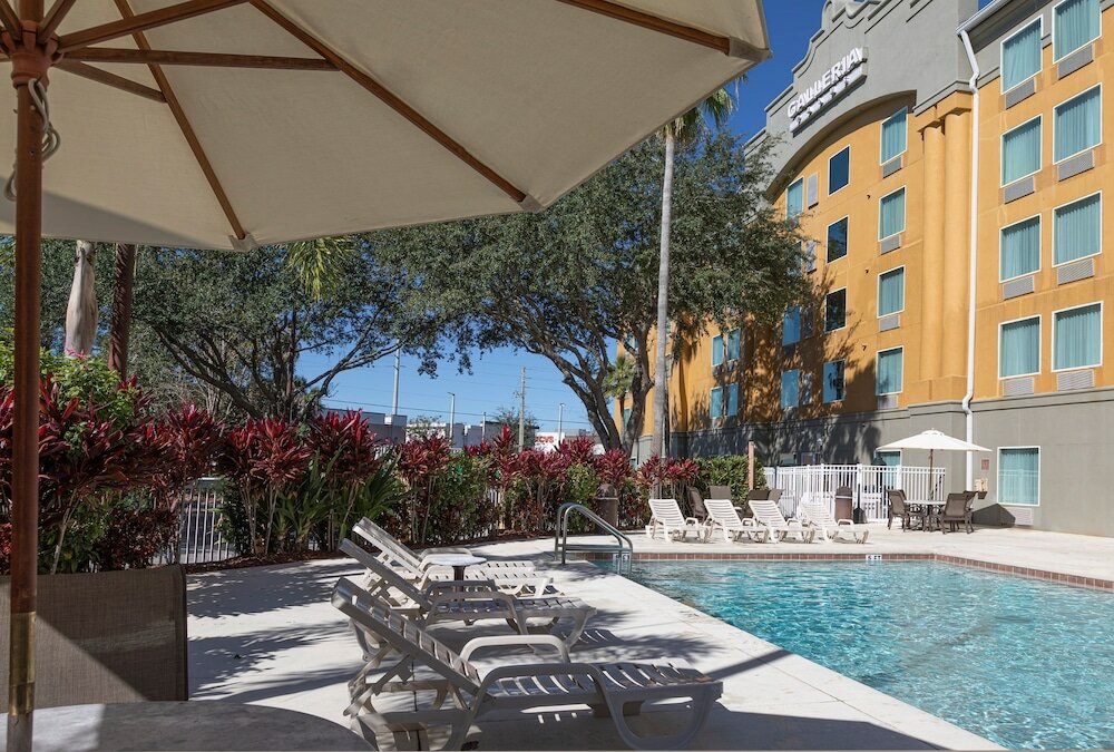 Фото Galleria Palms Hotel