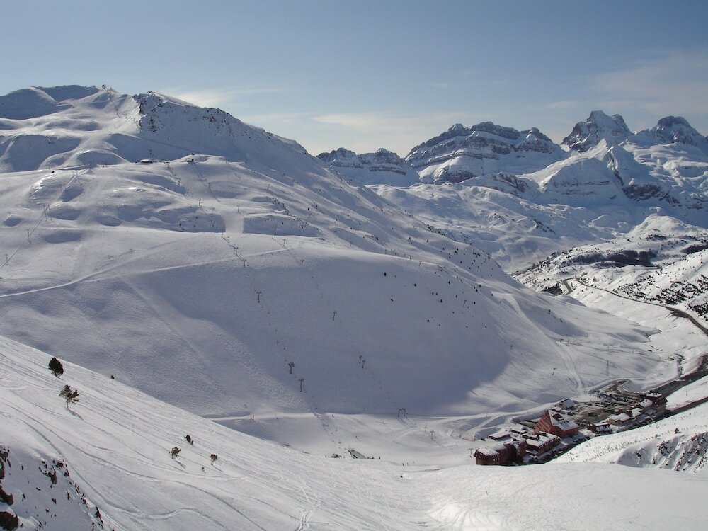 Фото Hotel And SPA Real Jaca