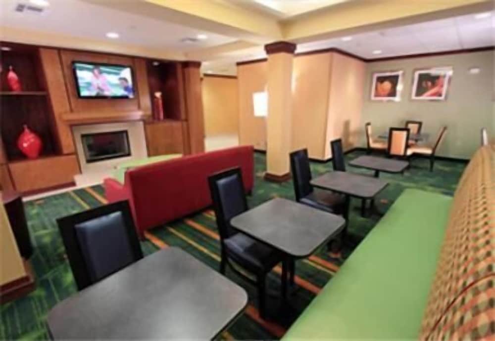 Фото Fairfield Inn & Suites by Marriott Killeen